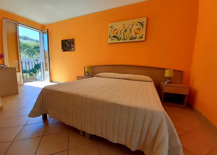 فندق مبيت وإفطار Borgo Minerva 3*