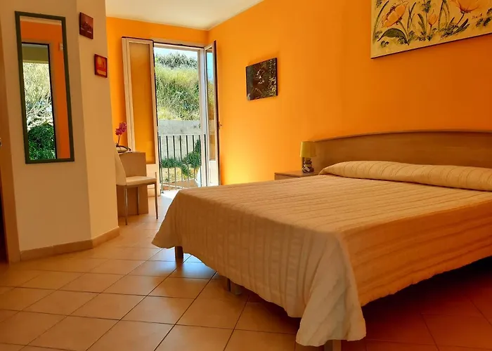 Borgo Minerva 3* أوترانتو